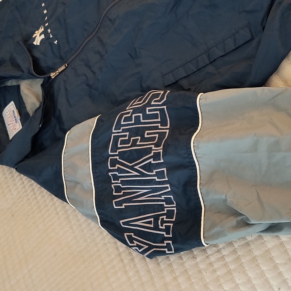 Vintage Starter NY Yankees Jacket - Picture 5 of 6